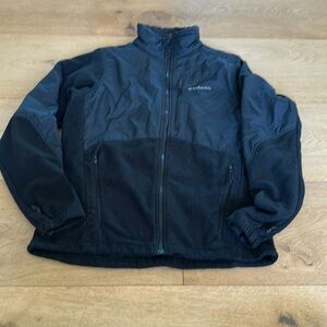 Columbia youth 18/20 black jacket zip
